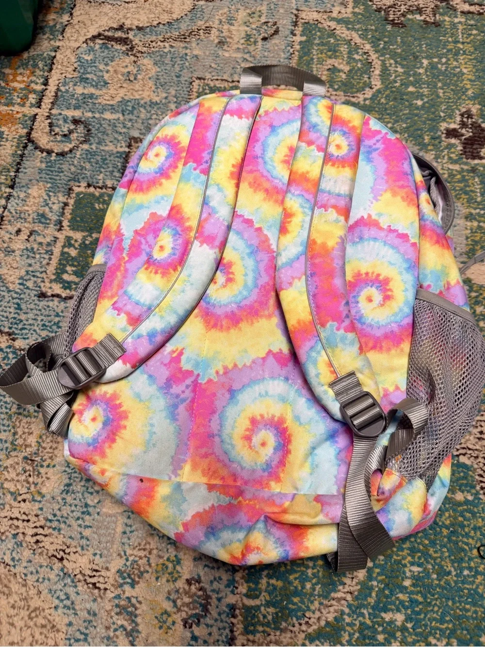 L.L. Bean kids mesh tie